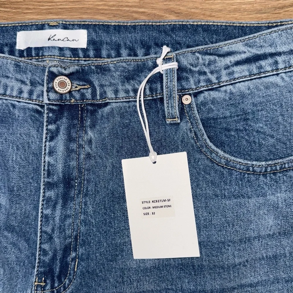 KanCan Medium Stone Wash High Rise Straight Leg Denim Cropped Jean Size 32